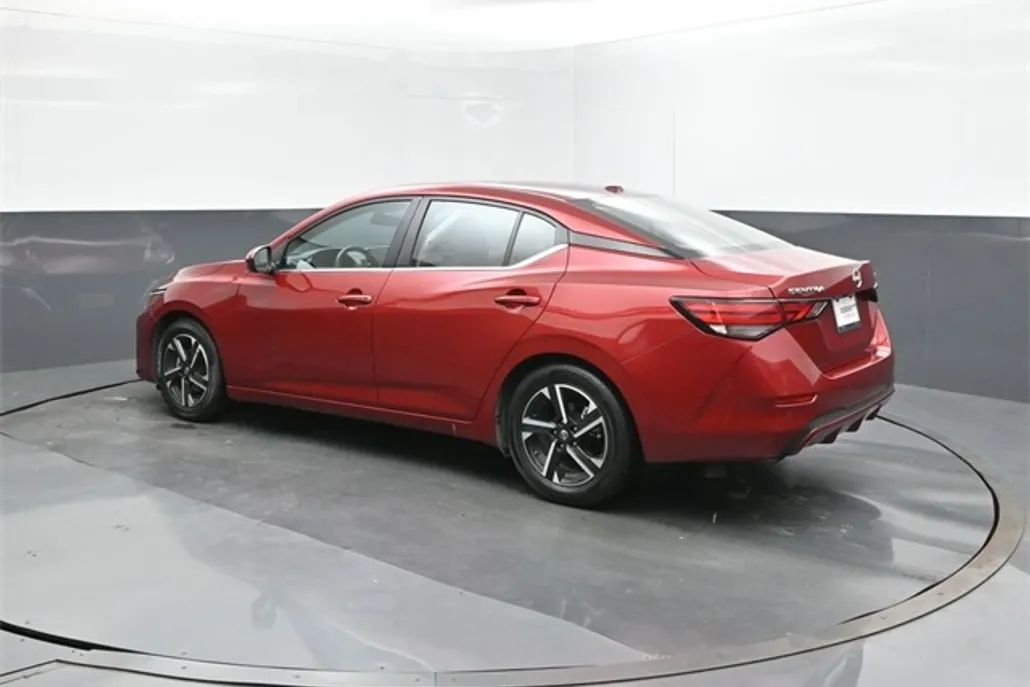 2024 Nissan Sentra SV photo 1