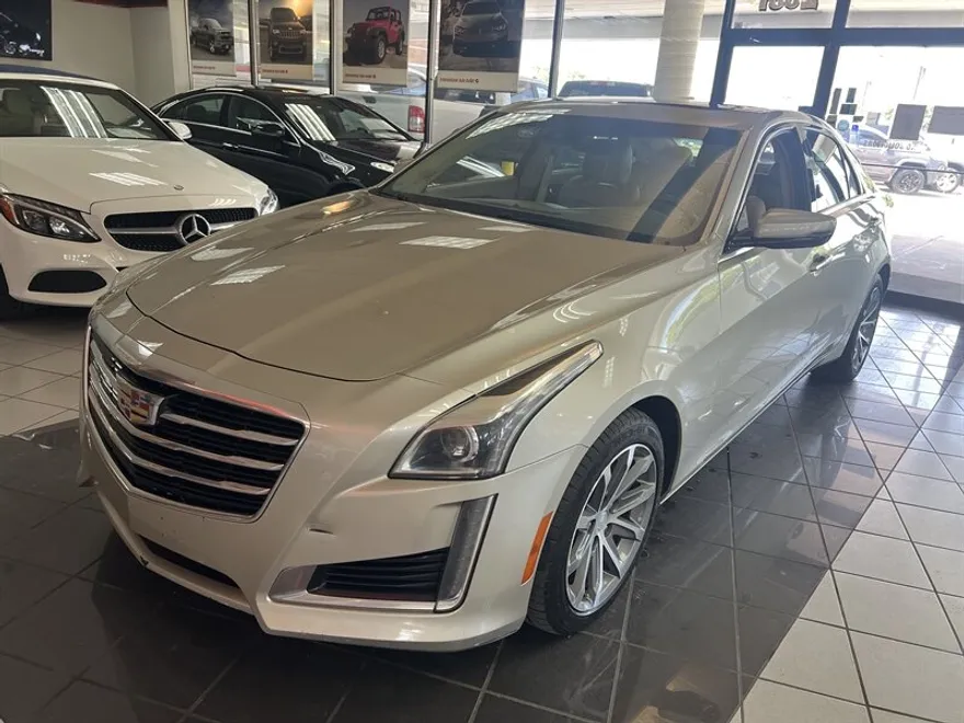 2016 Cadillac CTS Luxury photo 1