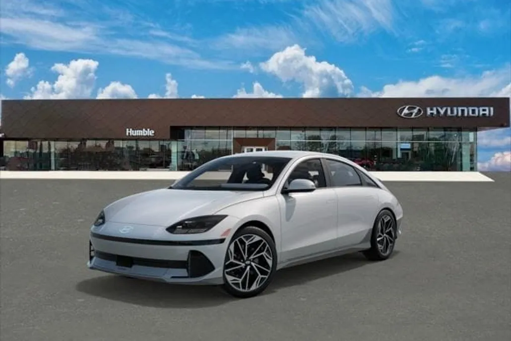 2025 Hyundai Ioniq 6 SEL photo 1