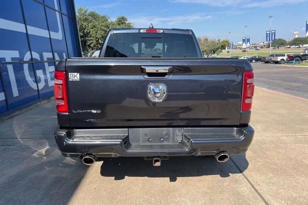 2021 Ram 1500 Limited photo 1