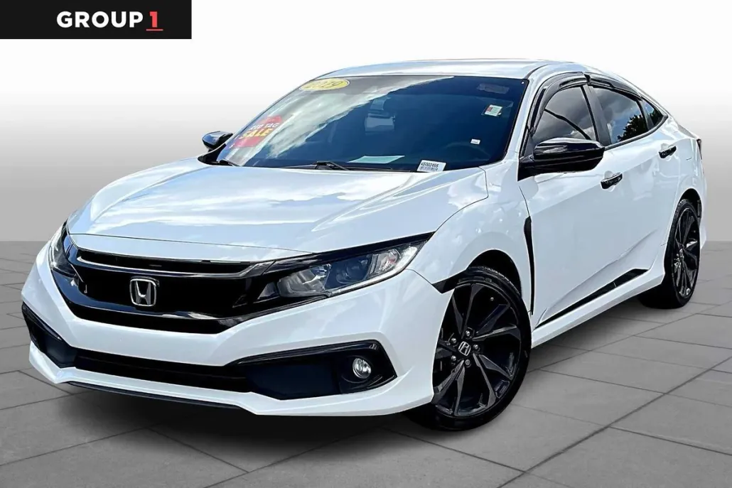 2019 Honda Civic Sport photo 1