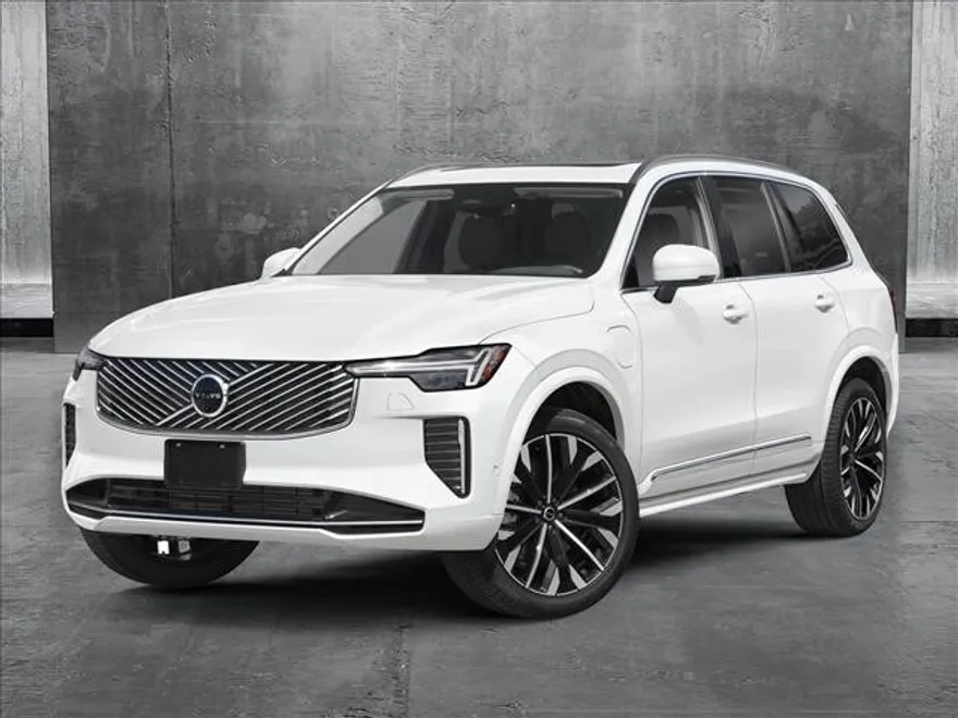 2026 Volvo XC90 Plus photo 1