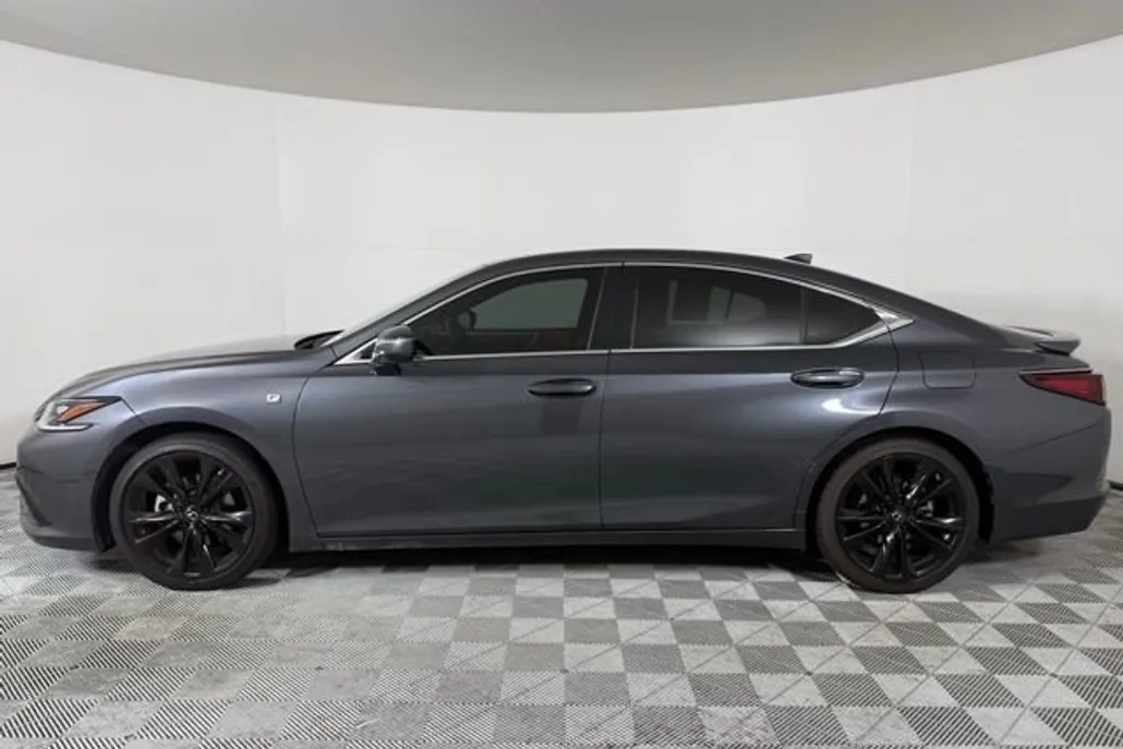 2022 Lexus ES 350 F SPORT photo 1