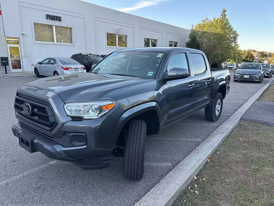 2022 Toyota Tacoma SR photo 1