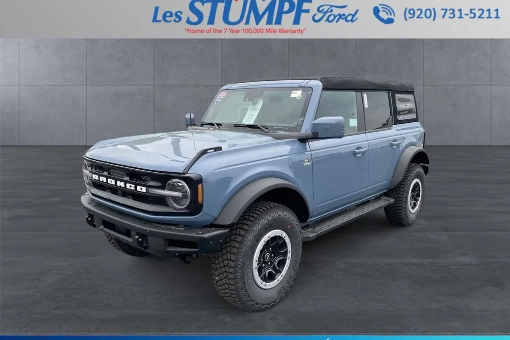 2024 Ford Bronco Outer Banks photo 1