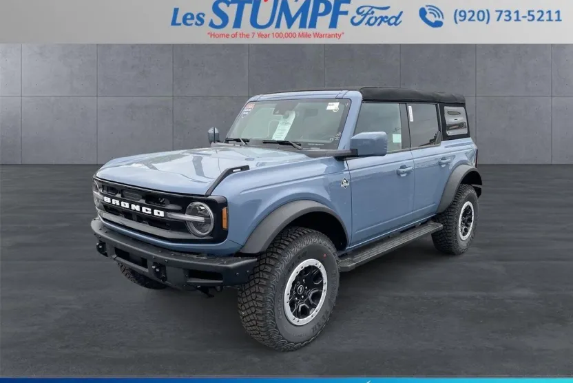 2024 Ford Bronco Outer Banks photo 1