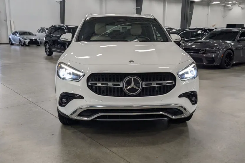 2025 Mercedes Benz GLA 250 photo 1