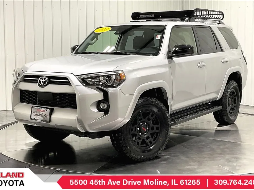 2023 Toyota 4Runner SR5 photo 1