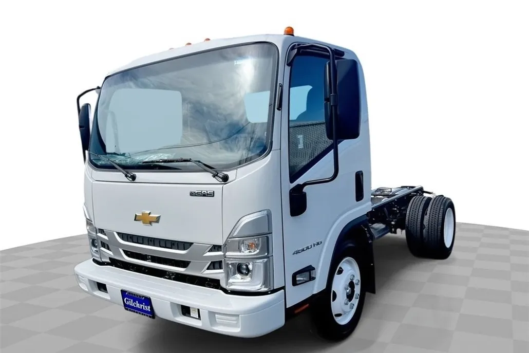 2025 Chevrolet Silverado 4500HD photo 1