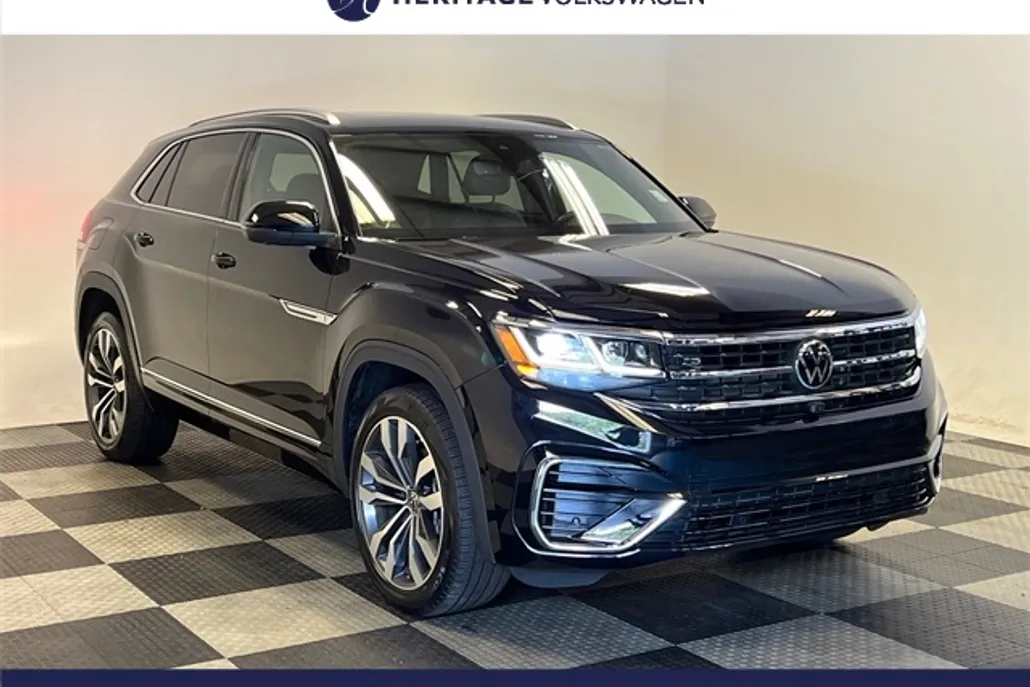 2023 Volkswagen Atlas Cross Sport V6 SEL Premium R-Line photo 1