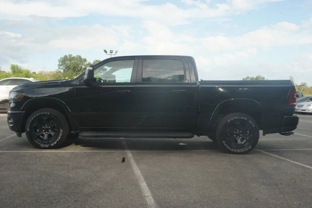 2025 Ram 1500 Big Horn photo 1