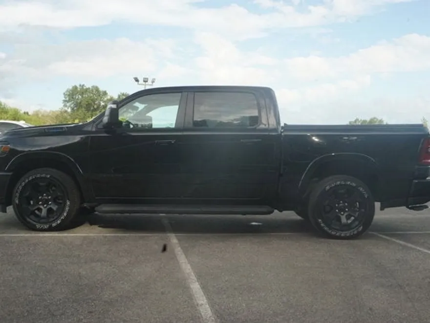 2025 Ram 1500 Big Horn photo 1