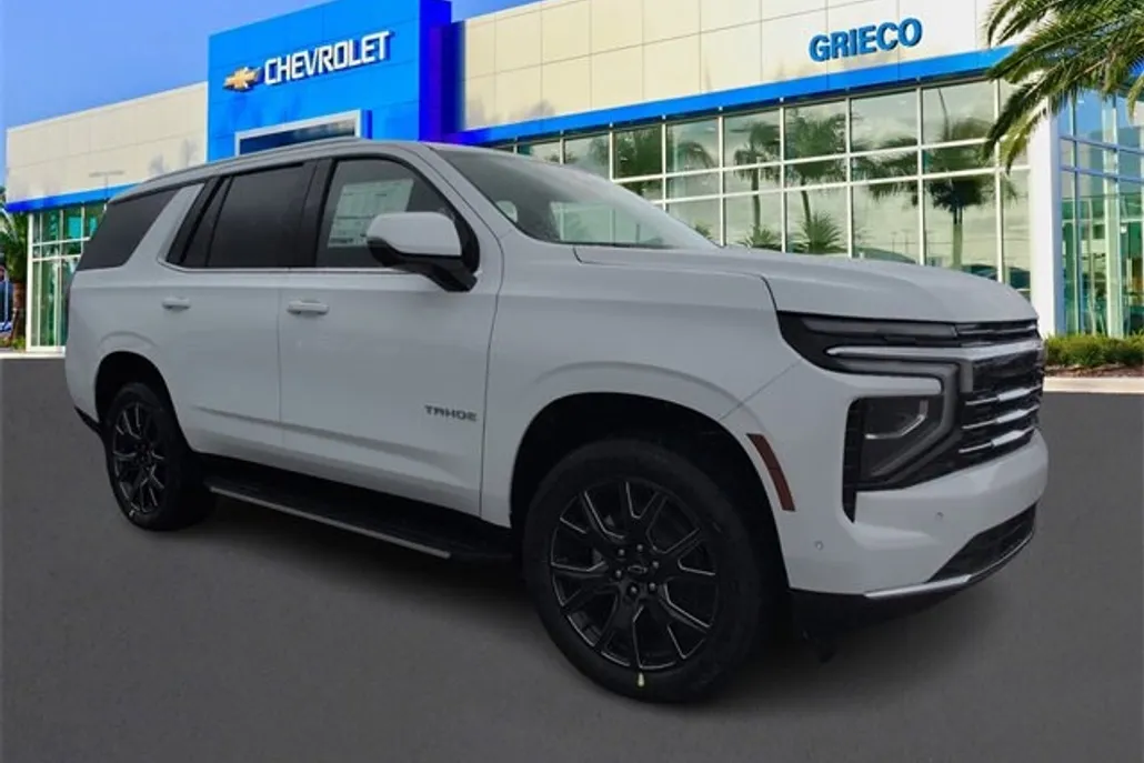 2025 Chevrolet Tahoe LT photo 1
