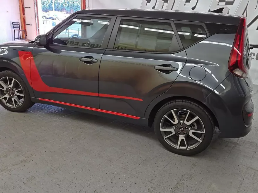 2020 Kia Soul GT-Line Turbo photo 1
