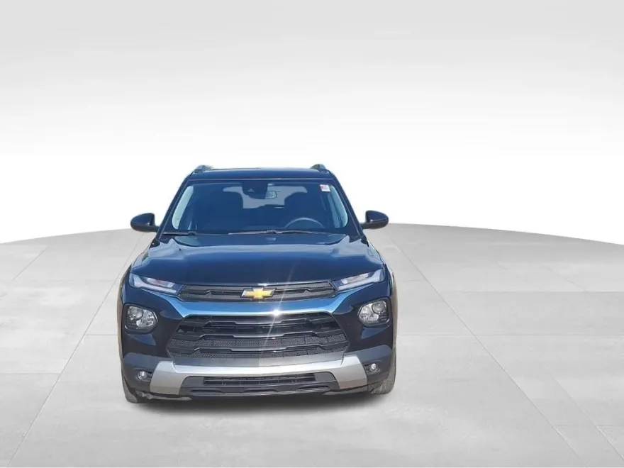 2023 Chevrolet Trailblazer LT photo 1