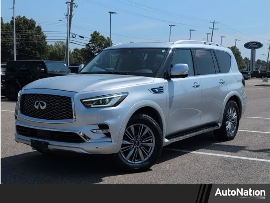 2021 Infiniti QX80 Luxe photo 1