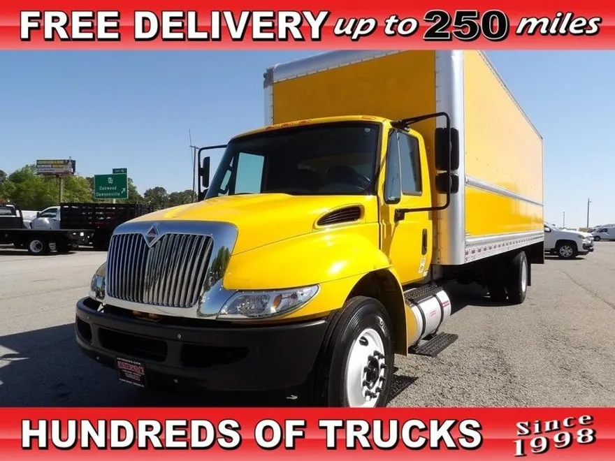 2019 International 4300 DuraStar 4300 photo 1
