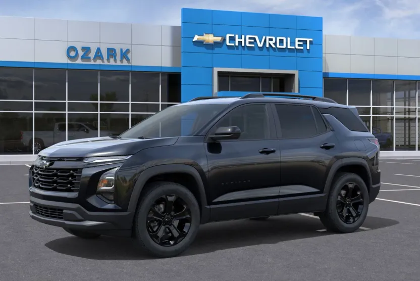 2026 Chevrolet Equinox LT photo 1
