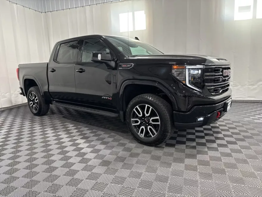 2024 Gmc Sierra 1500 AT4 photo 1