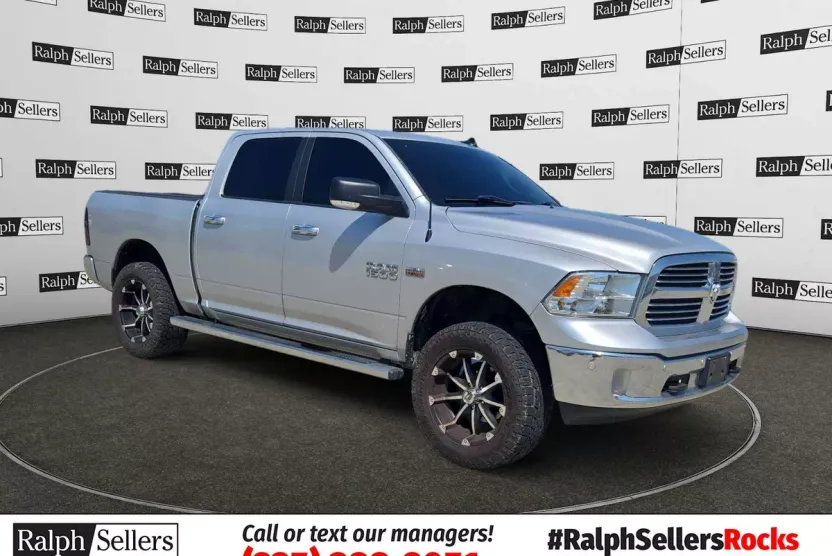 2016 Ram 1500 Big Horn photo 1