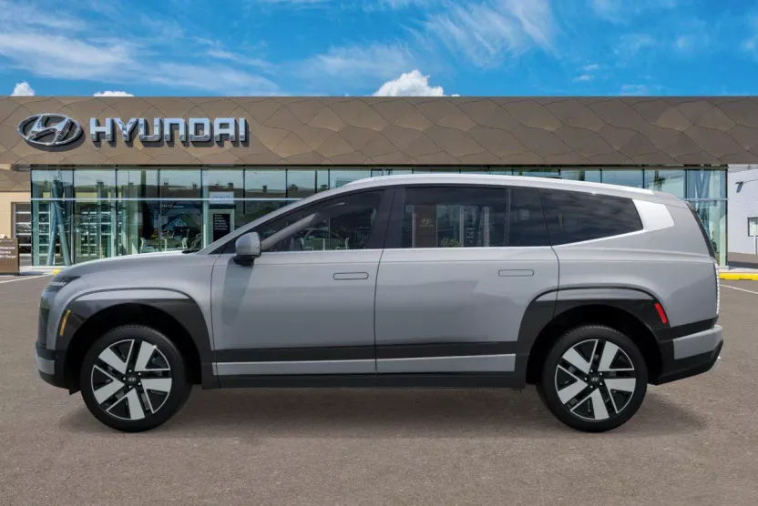 2026 Hyundai Ioniq SEL photo 1