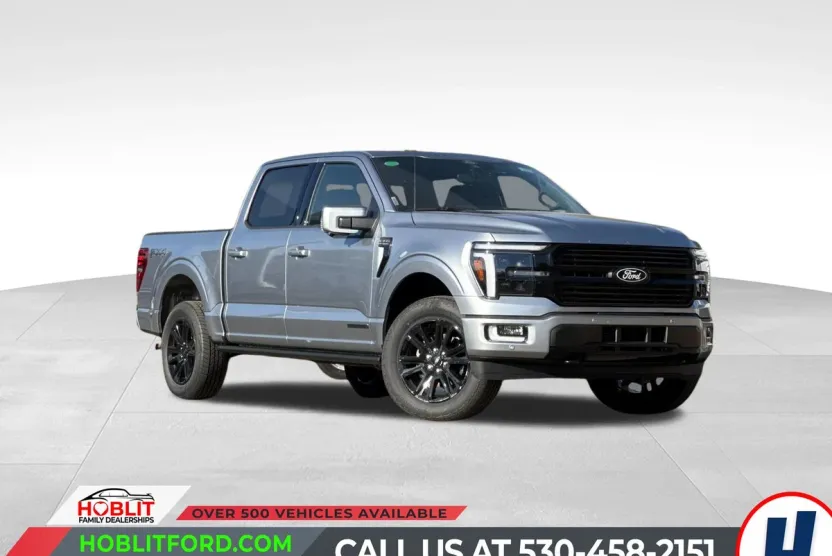 2025 Ford F-150 Platinum photo 1