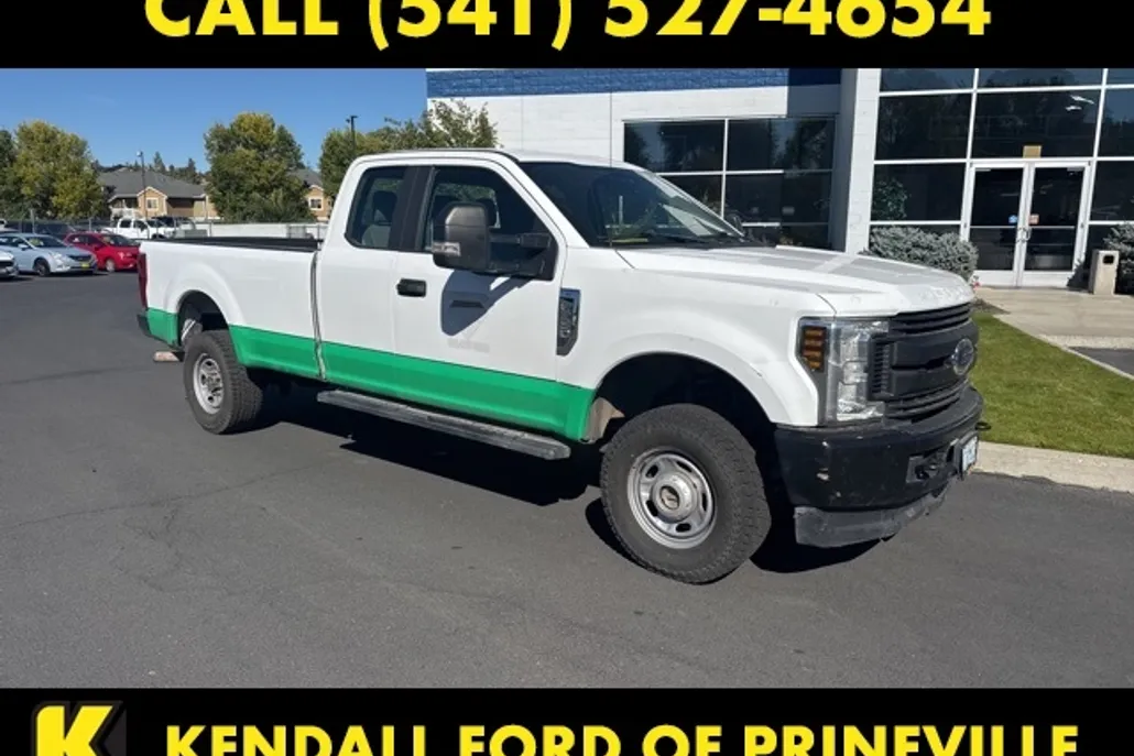 2019 Ford F-350 photo 1