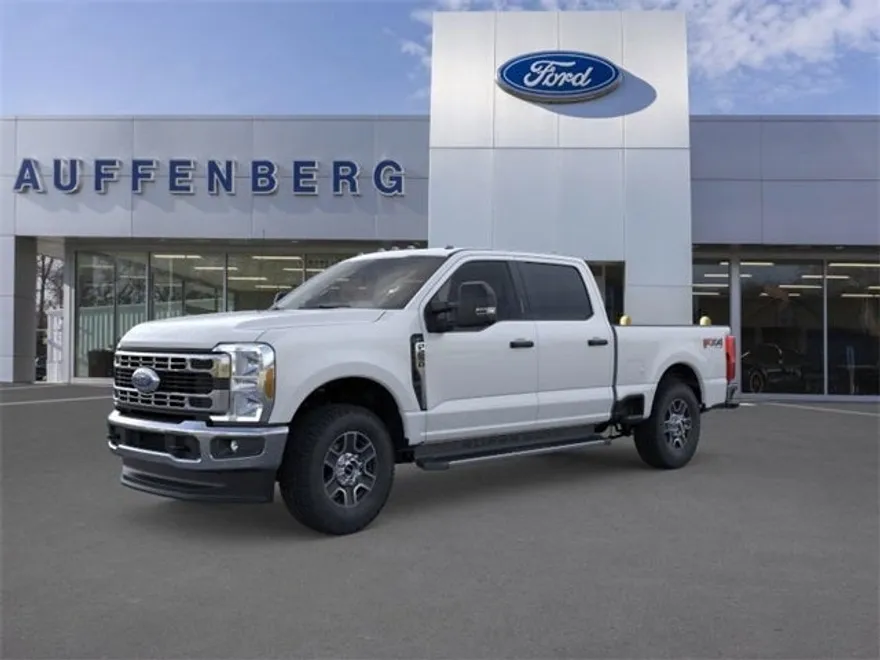 2025 Ford F-250 photo 1