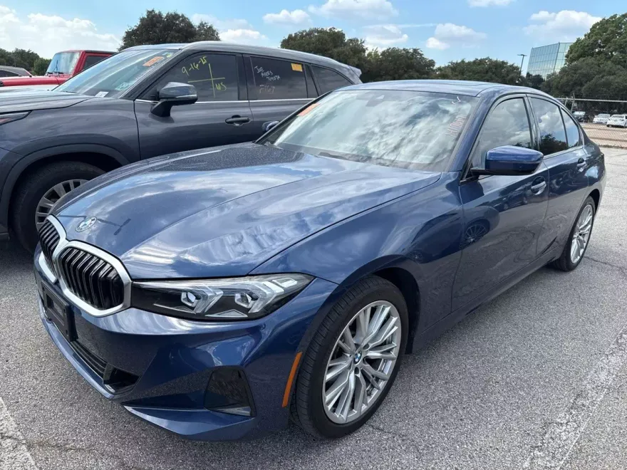 2023 Bmw 330i photo 1