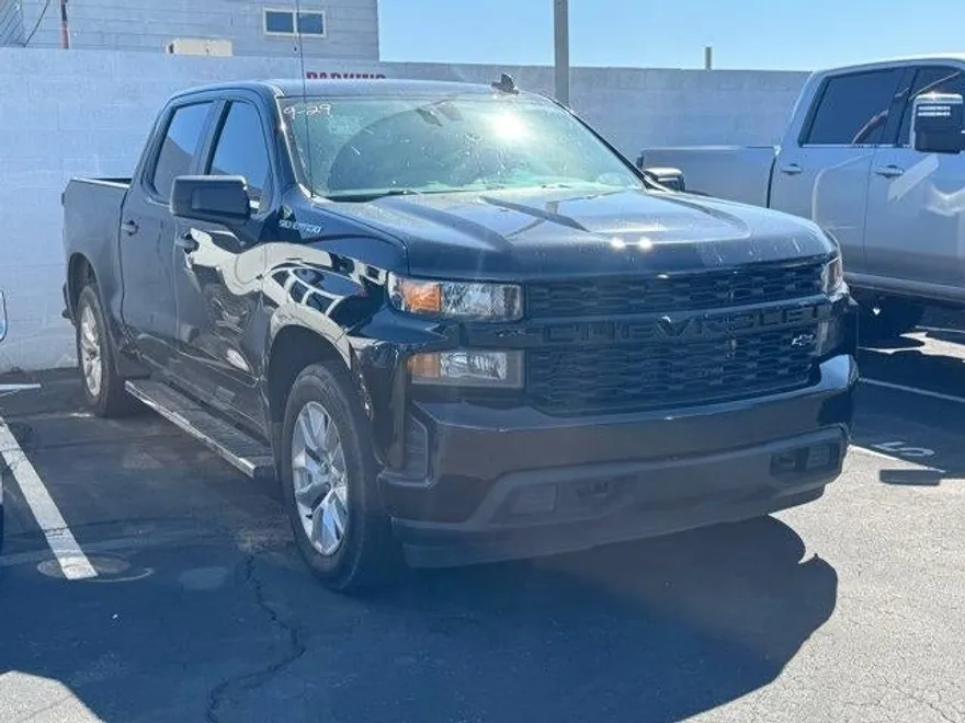 2020 Chevrolet Silverado 1500 Custom photo 1