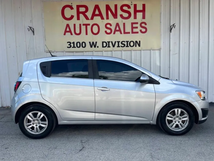 2013 Chevrolet Sonic LT photo 1