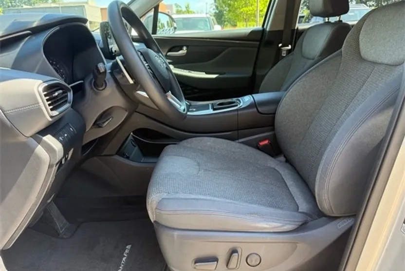 2021 Hyundai Santa Fe SEL photo 1