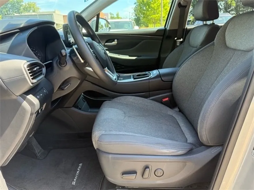 2021 Hyundai Santa Fe SEL photo 1