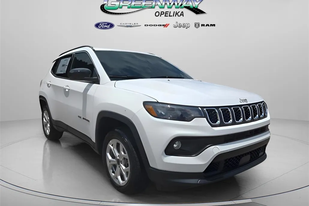2025 Jeep Compass Latitude photo 1