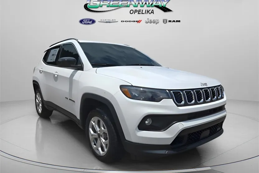 2025 Jeep Compass Latitude photo 1