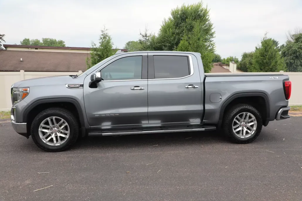 2019 Gmc Sierra 1500 SLT photo 1