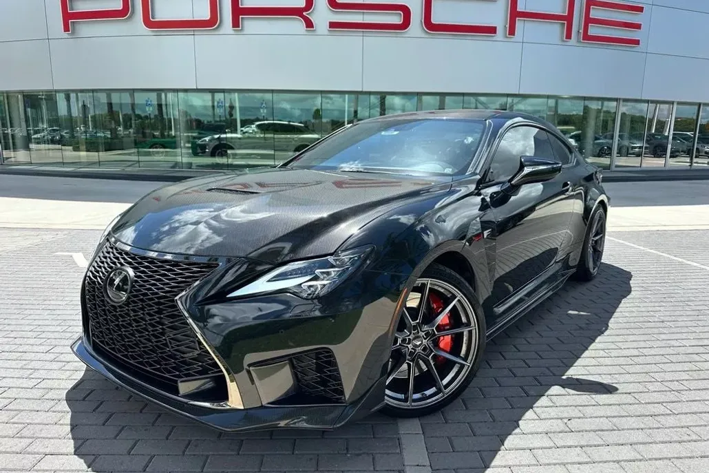 2020 Lexus RC F photo 1