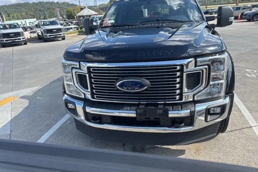 2022 Ford F-450 photo 1
