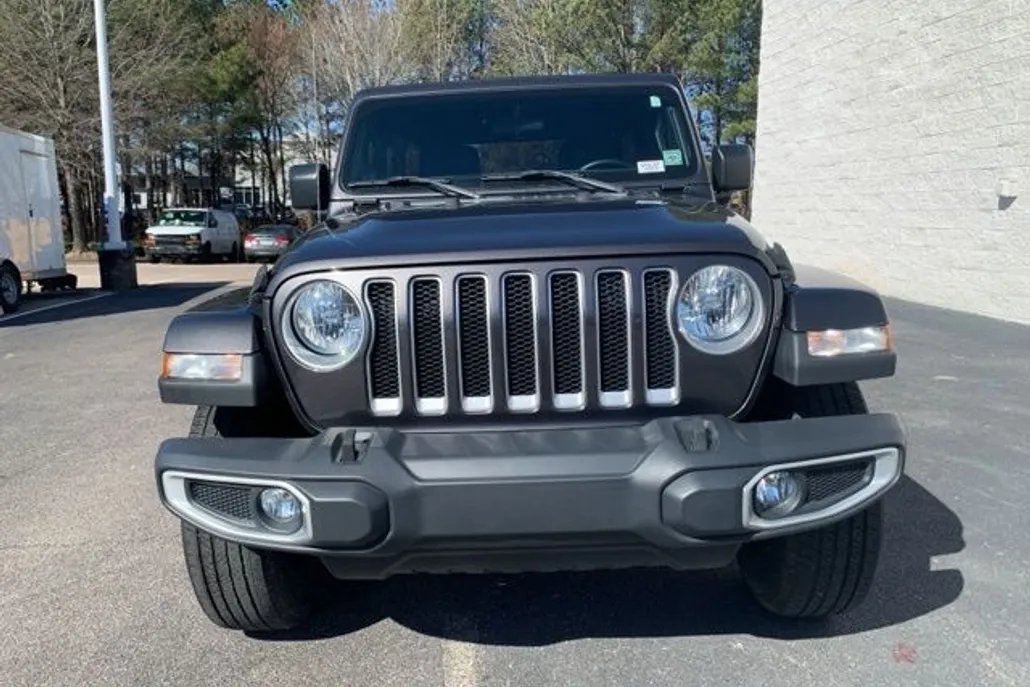 2020 Jeep Wrangler Unlimited Sahara photo 1