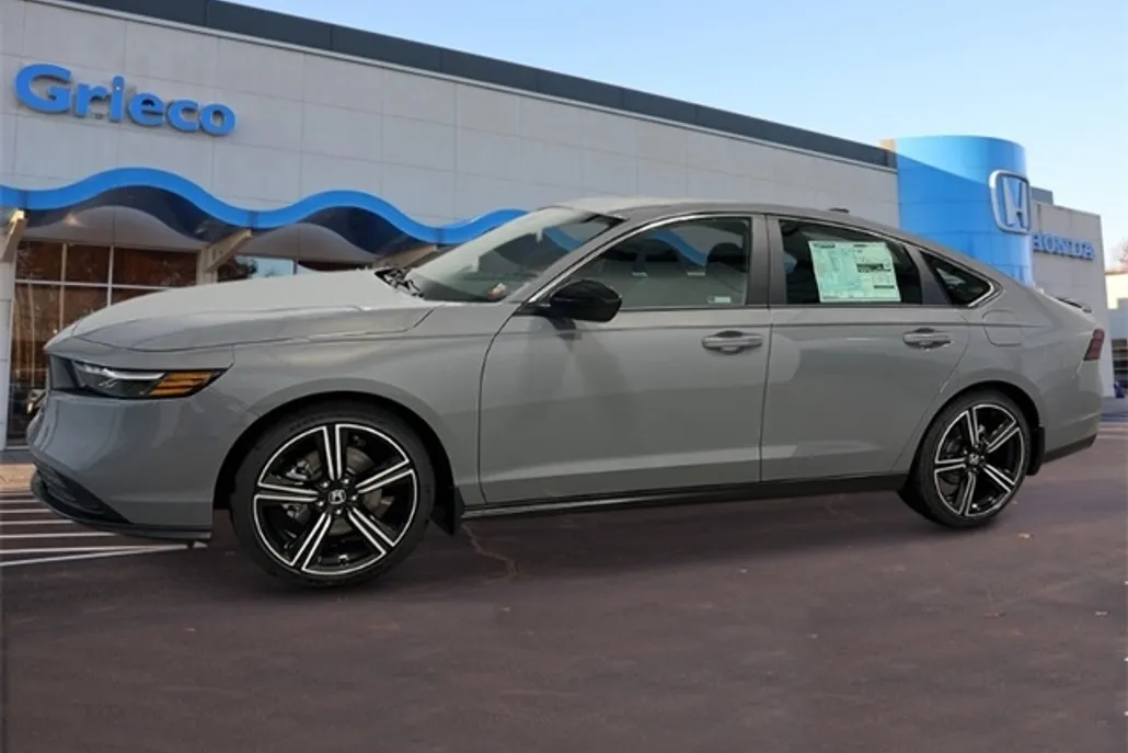2025 Honda Accord Hybrid Sport photo 1