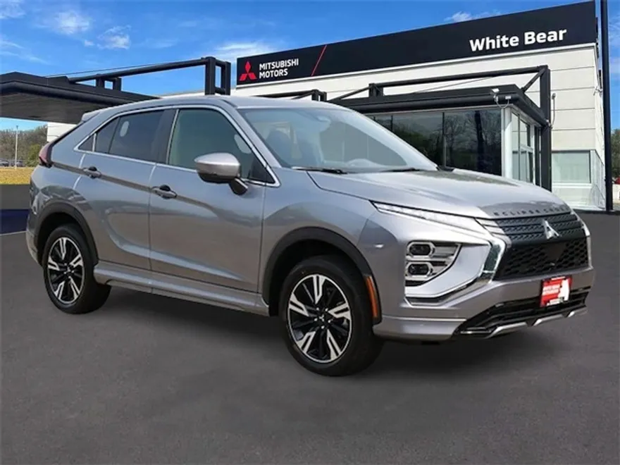 2025 Mitsubishi Eclipse Cross SEL photo 1