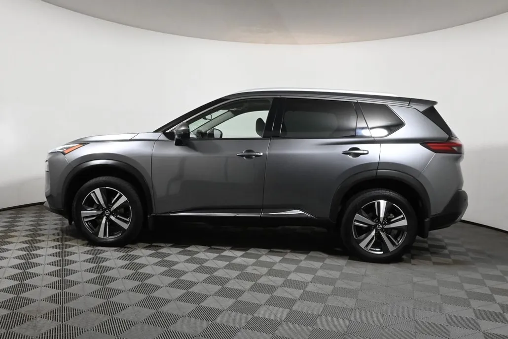 2021 Nissan Rogue SL photo 1