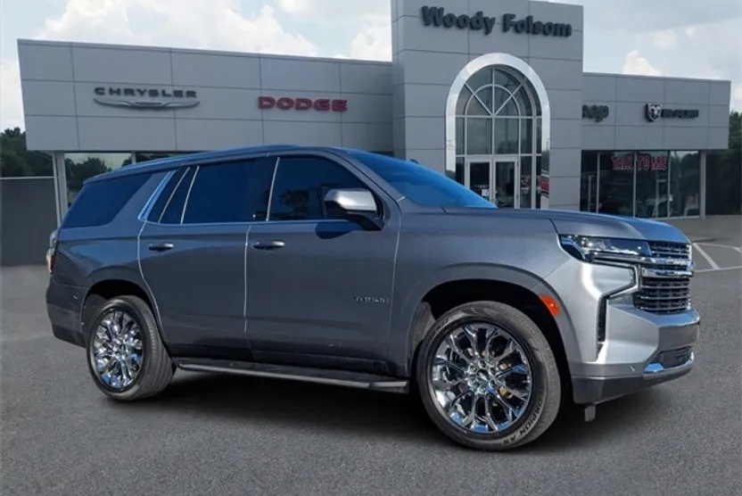 2022 Chevrolet Tahoe LT photo 1
