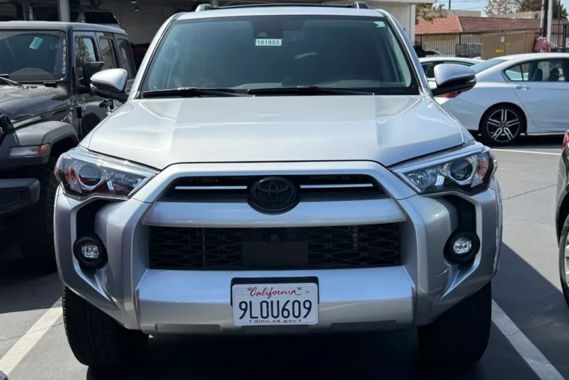 2024 Toyota 4Runner SR5 Premium photo 1