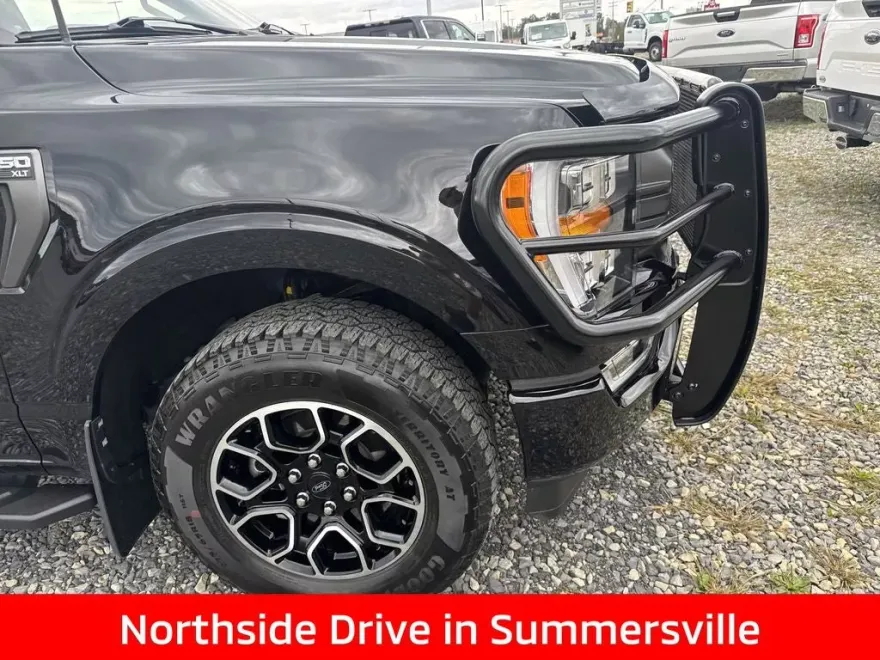2023 Ford F-150 XLT photo 1