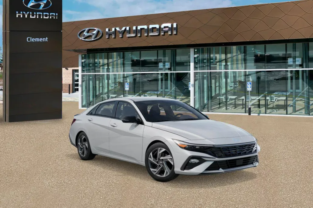2025 Hyundai Elantra SEL Sport photo 1