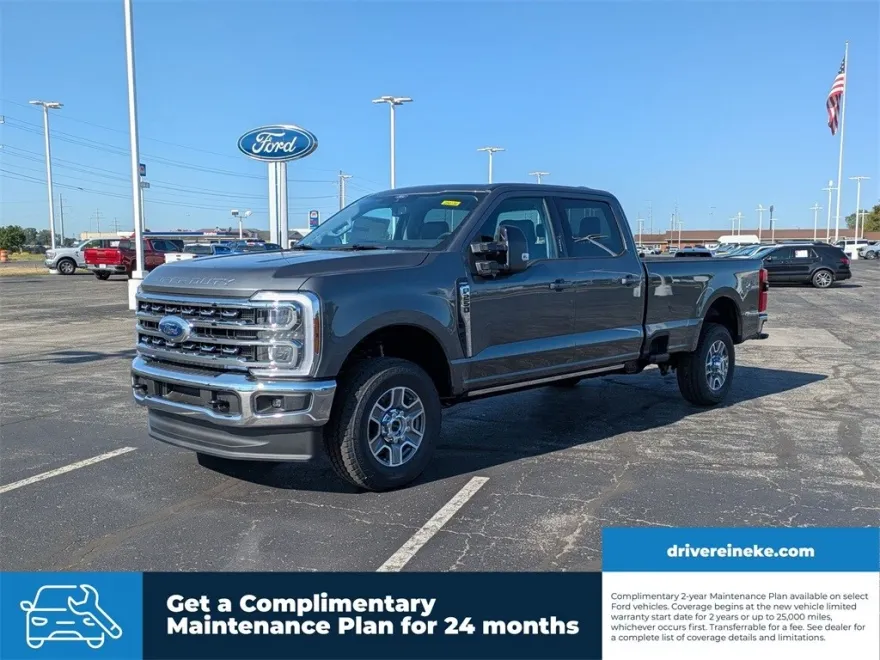 2026 Ford F-250 Lariat photo 1