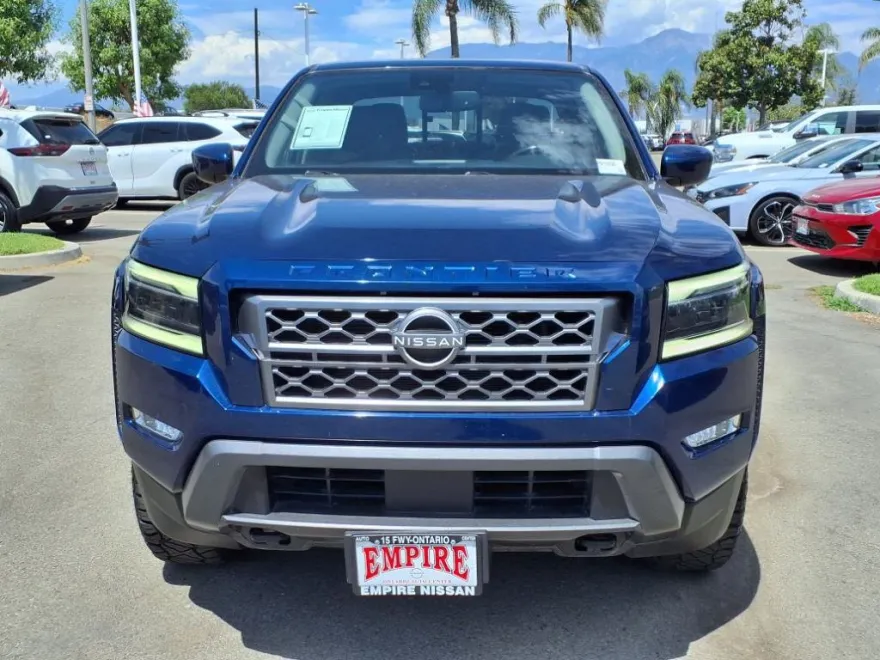 2022 Nissan Frontier SV photo 1