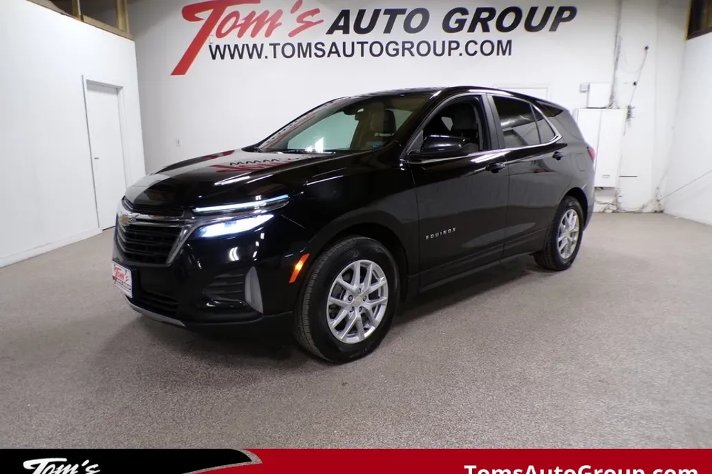 2022 Chevrolet Equinox LT photo 1