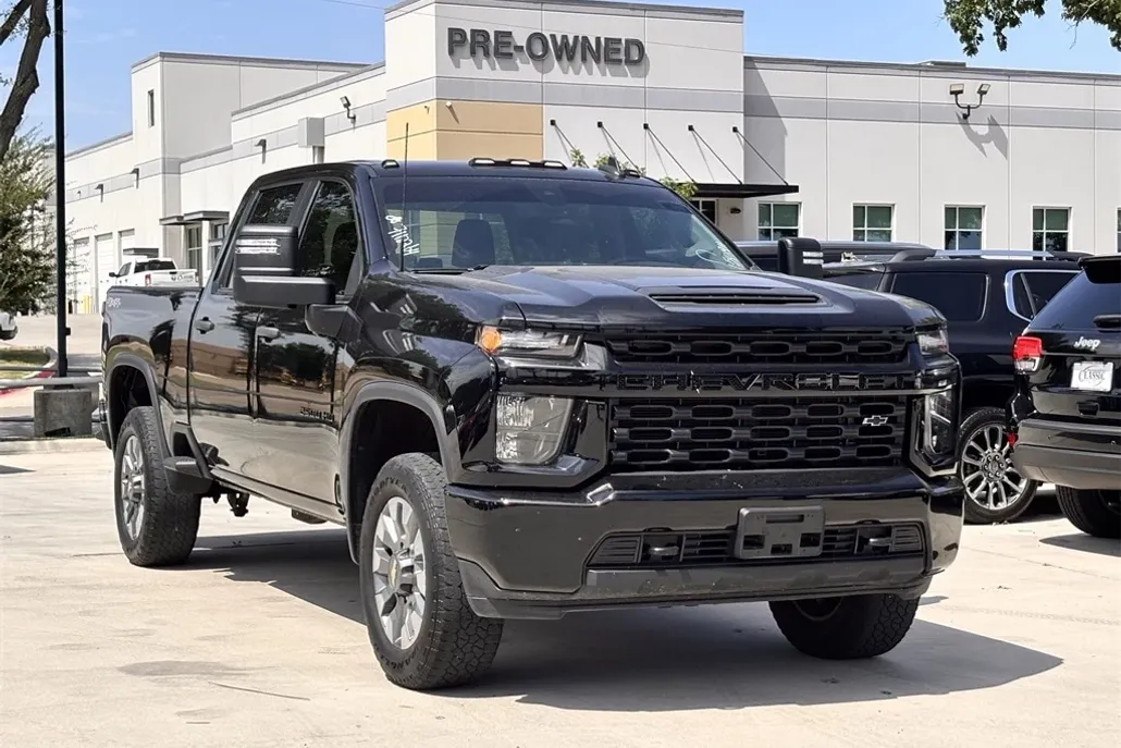 2023 Chevrolet Silverado 2500HD Custom photo 1